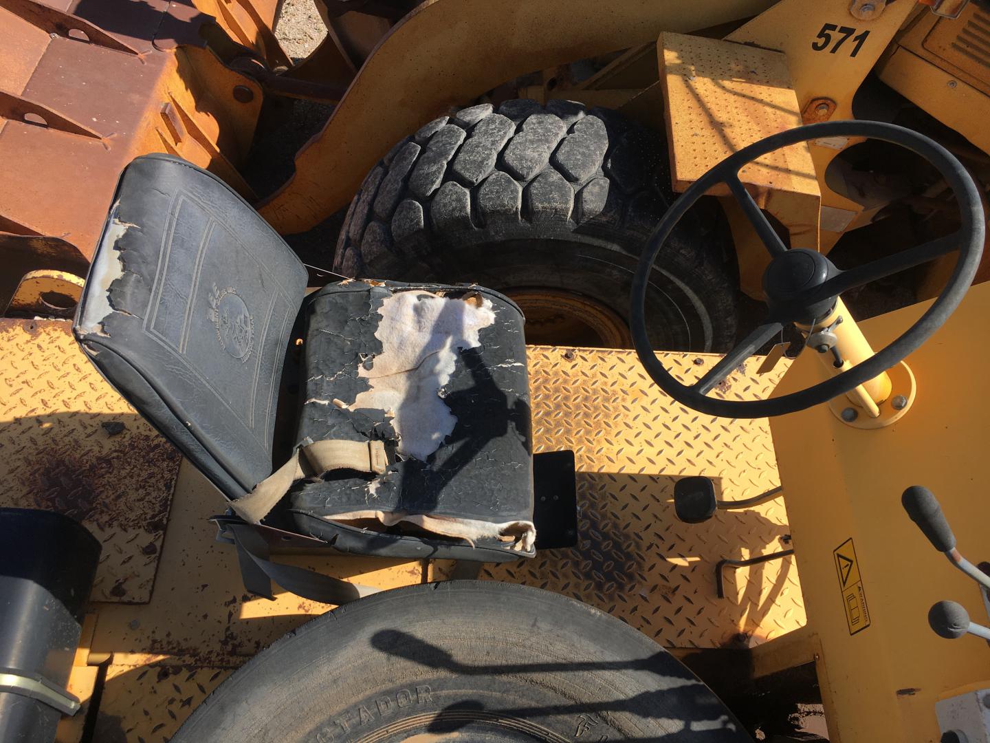 ./imagenes/INVOICE/2019/16939/COMPACTADOR NEUMATICO PARA PARTES DYNAPAC CP271 (24).JPG